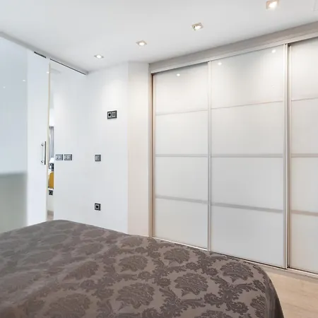 Club Atlantis 159 * Адехе