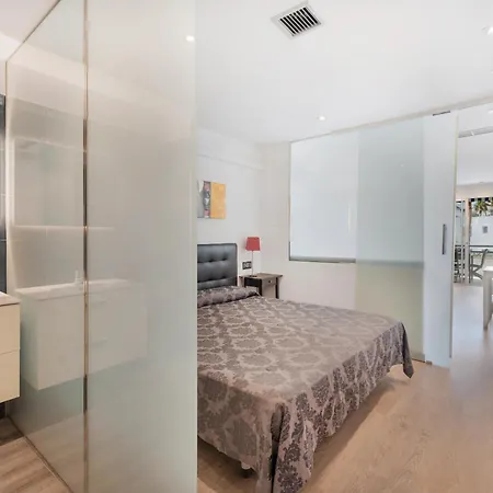 Club Atlantis 159 아파트 *